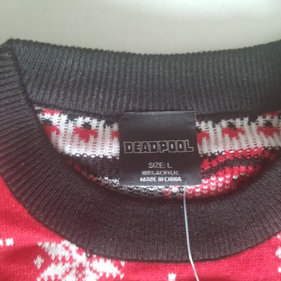 Christmas Holiday Ugly Sweater - Marvel Deadpool - Picture 4 of 9